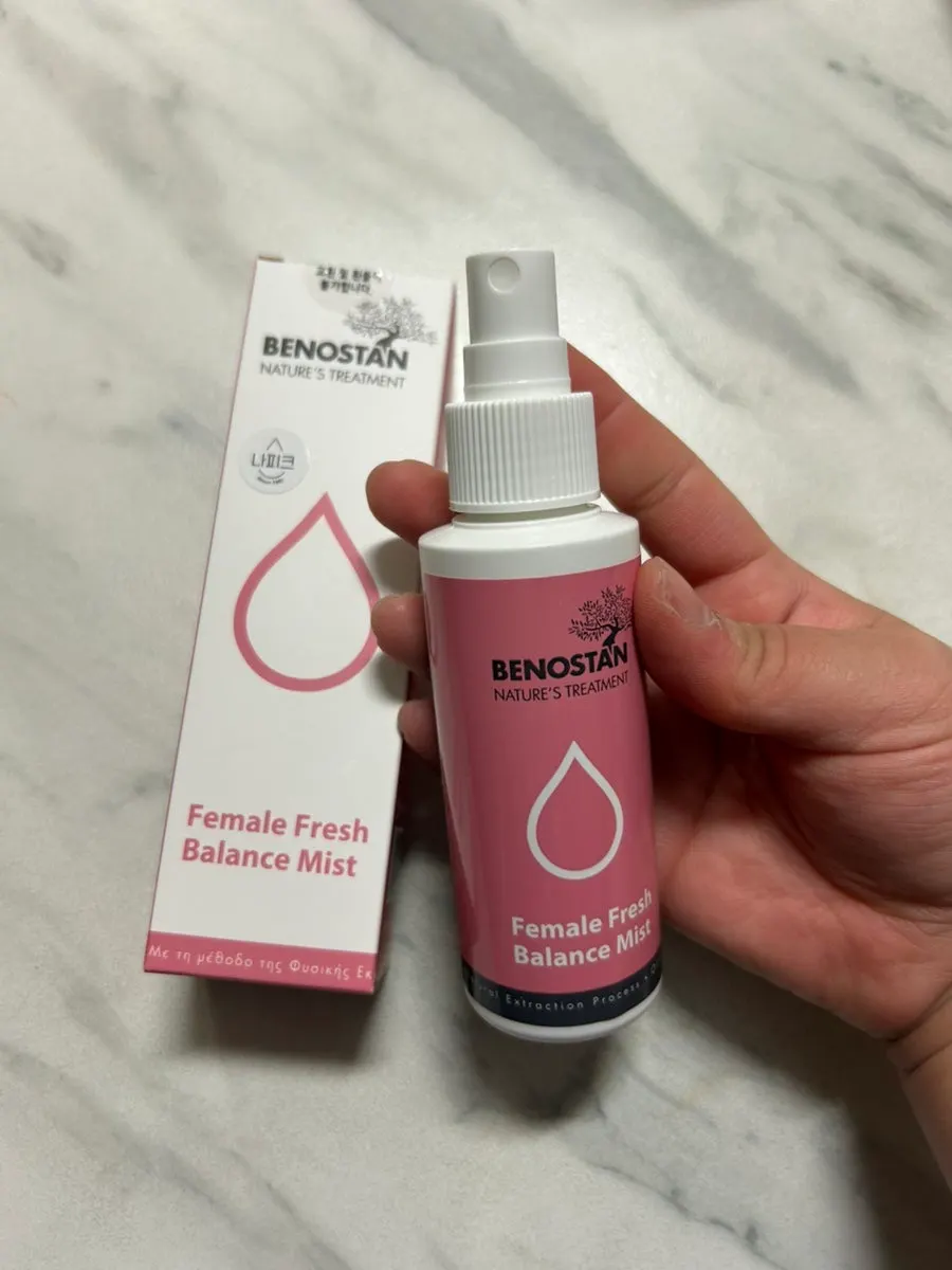Using a spray cleansing mist