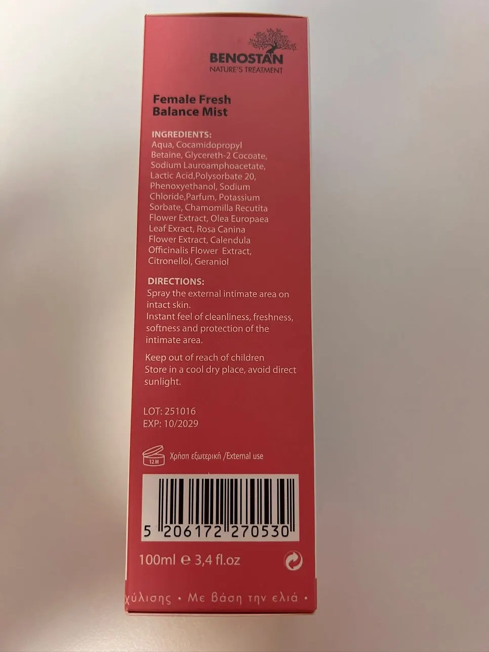 Spray-on intimate cleansing mist
