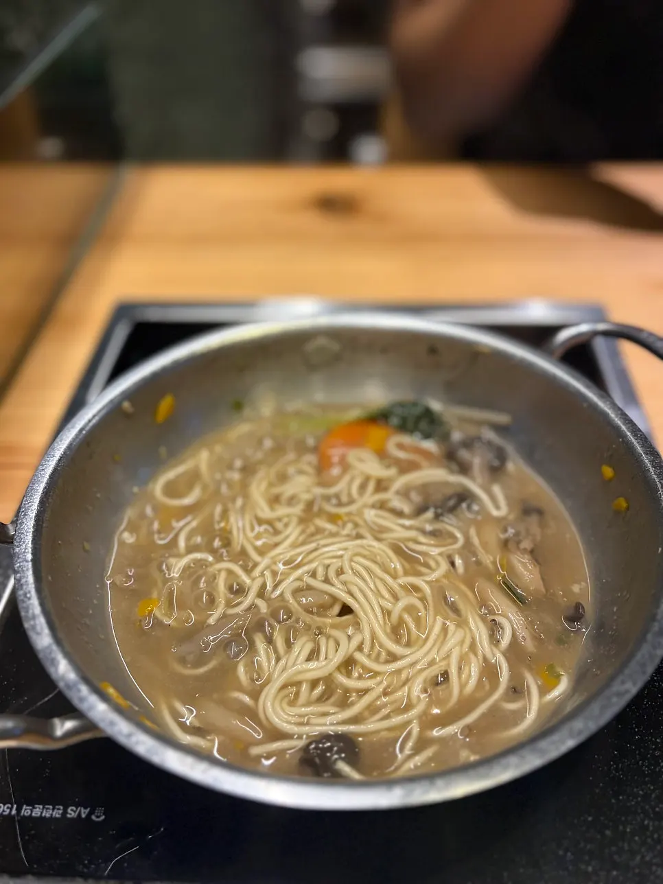 나혼샤 샤브샤브 면사리