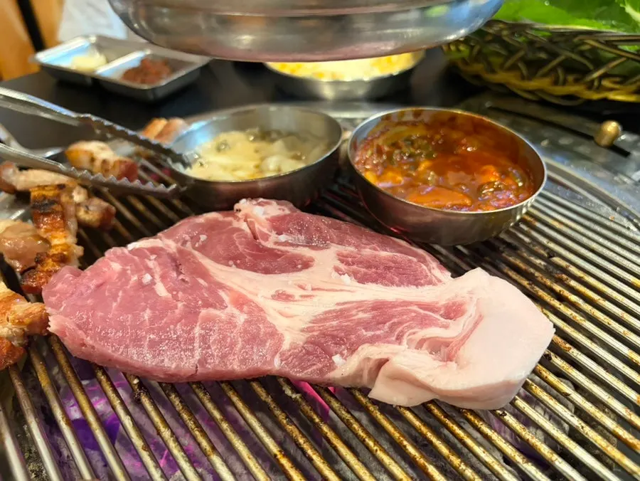 Ogyeopsal dipped in meljeot