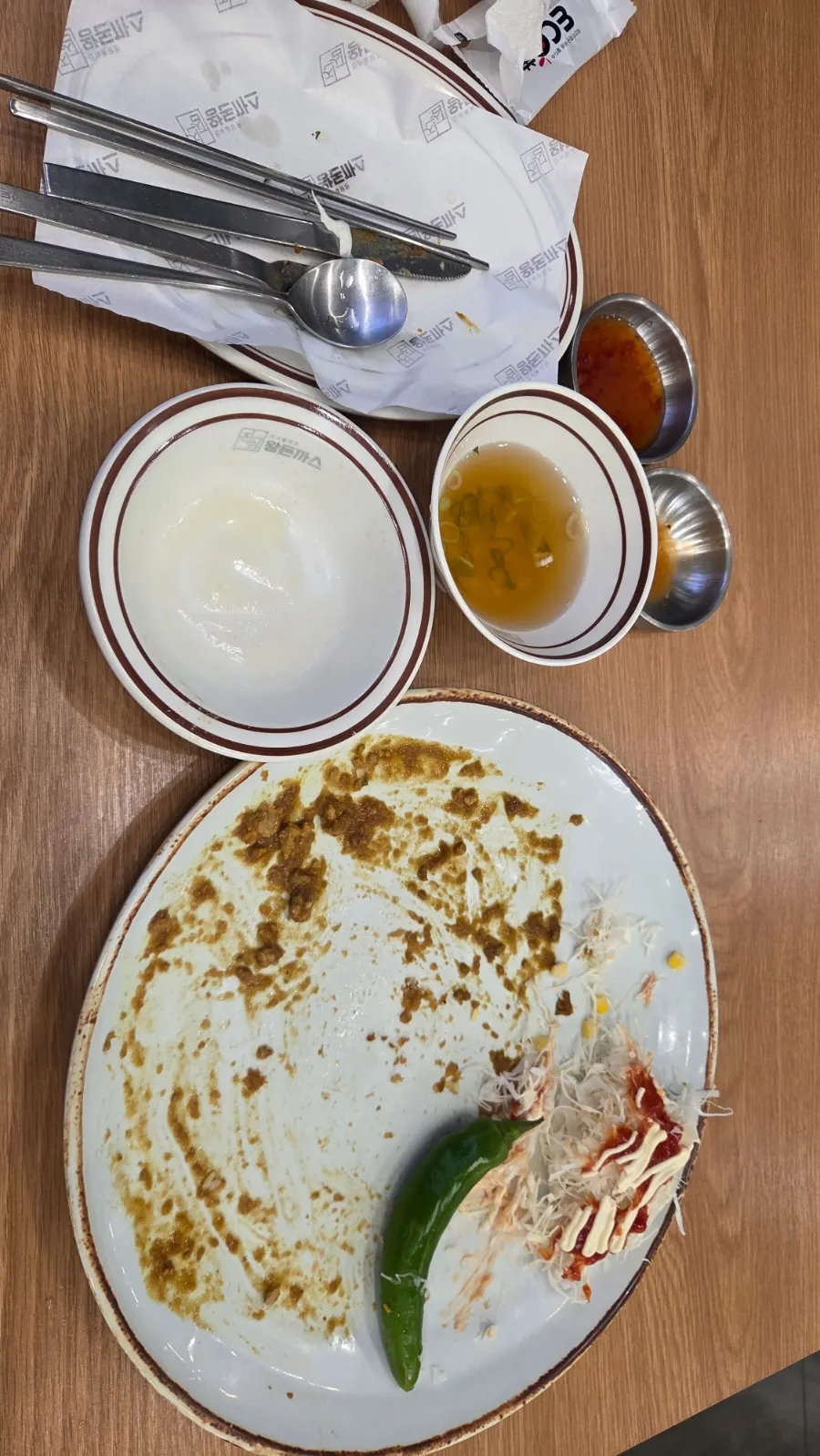 Table after the meal was completely finished