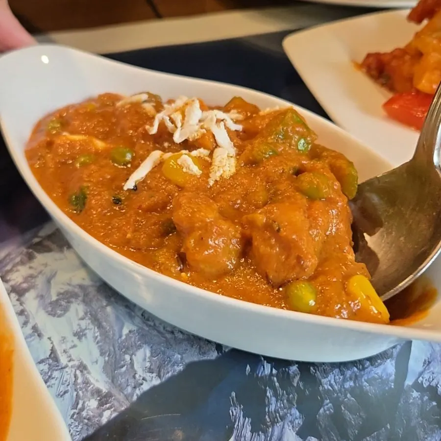 Rich-tasting vegetable curry