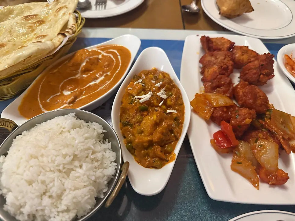 Table at Namaste Dongmyo Branch after the meal