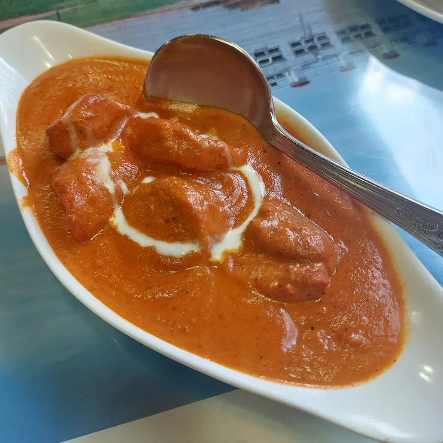 Final spread of curry and naan at Namaste Dongmyo Branch