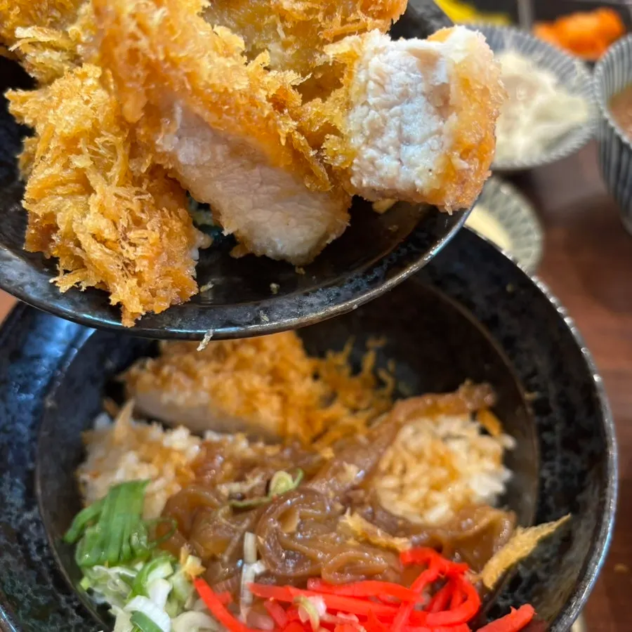 Crispy fried ebiten shrimp tempura