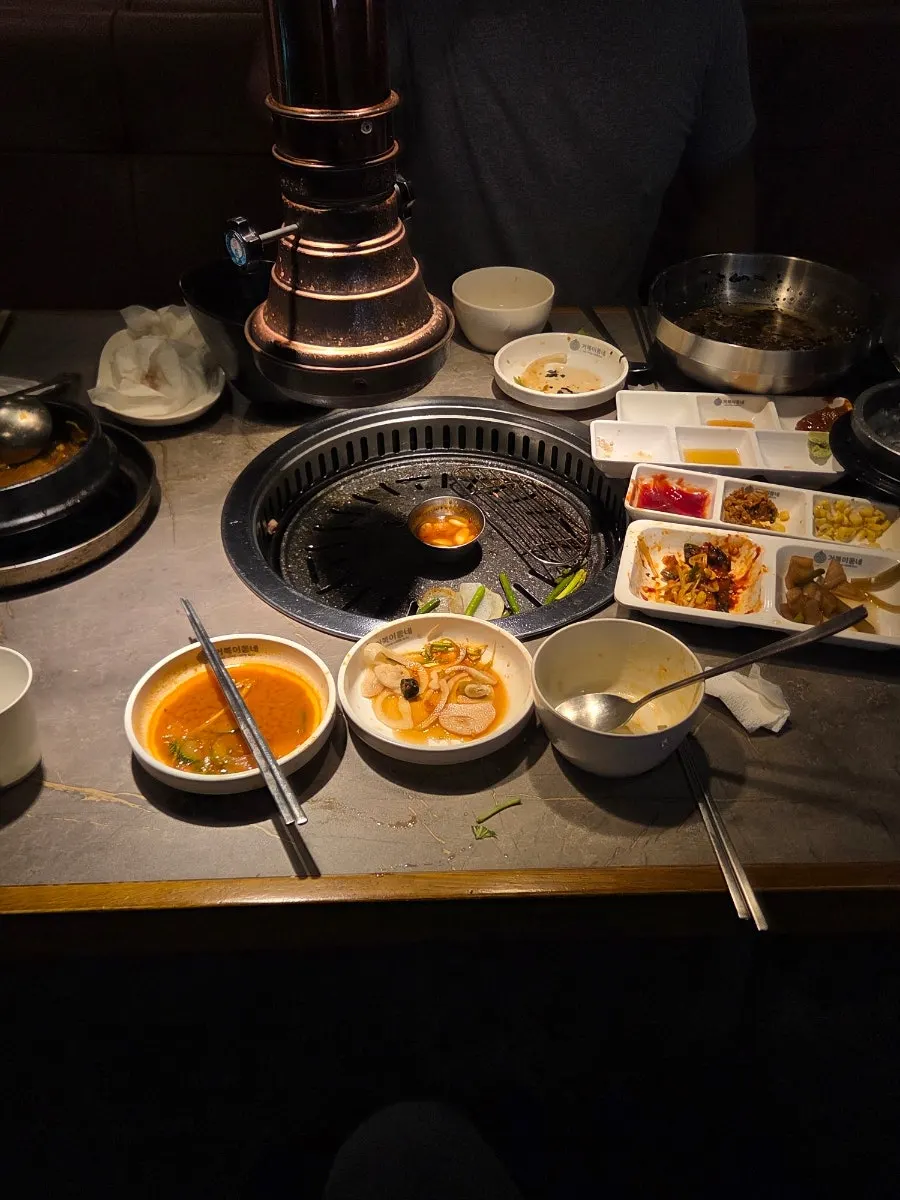 Pot rice mixed with doenjang-jjigae
