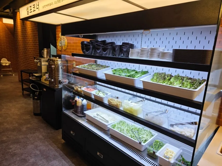Self-service bar with shabu-shabu ingredients