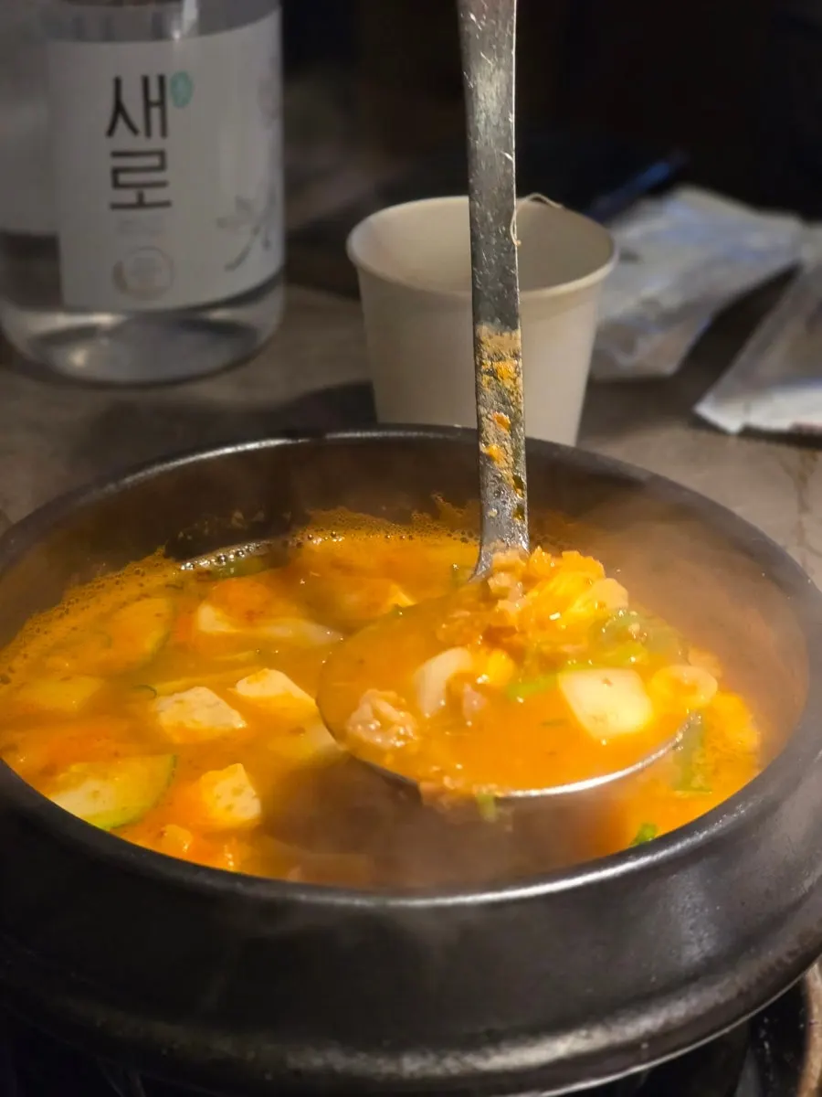 Doenjang jjigae with meat in it