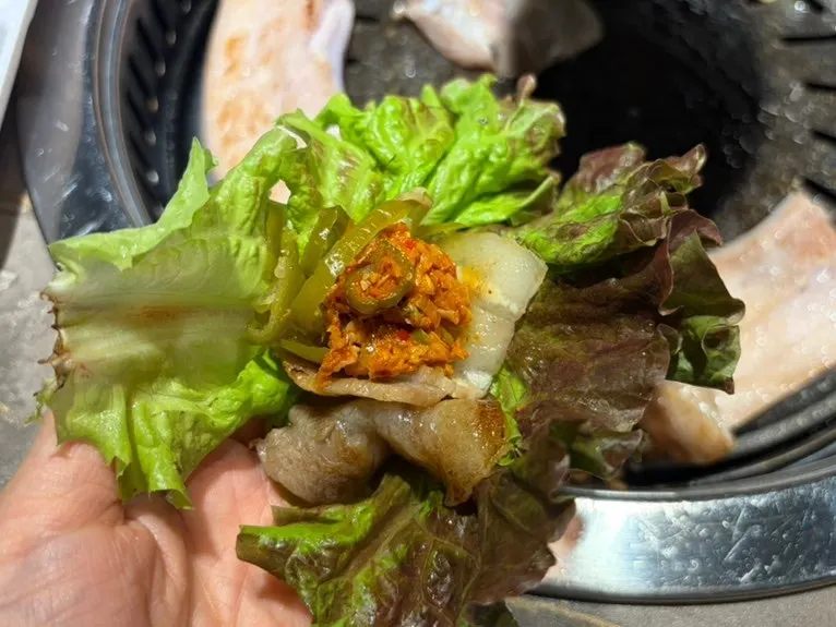 점심시간 여유 있는 매장 좌석