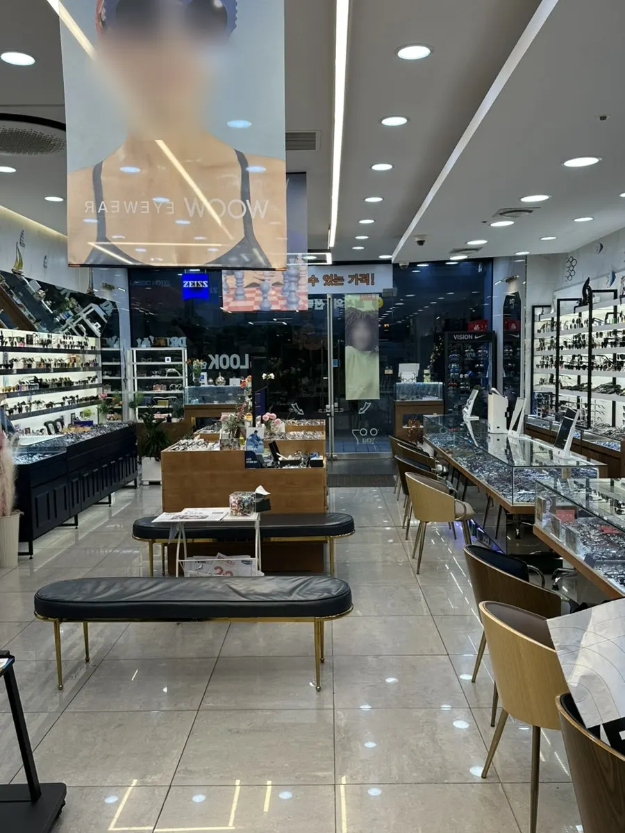Glasses display cases inside 007 Optical