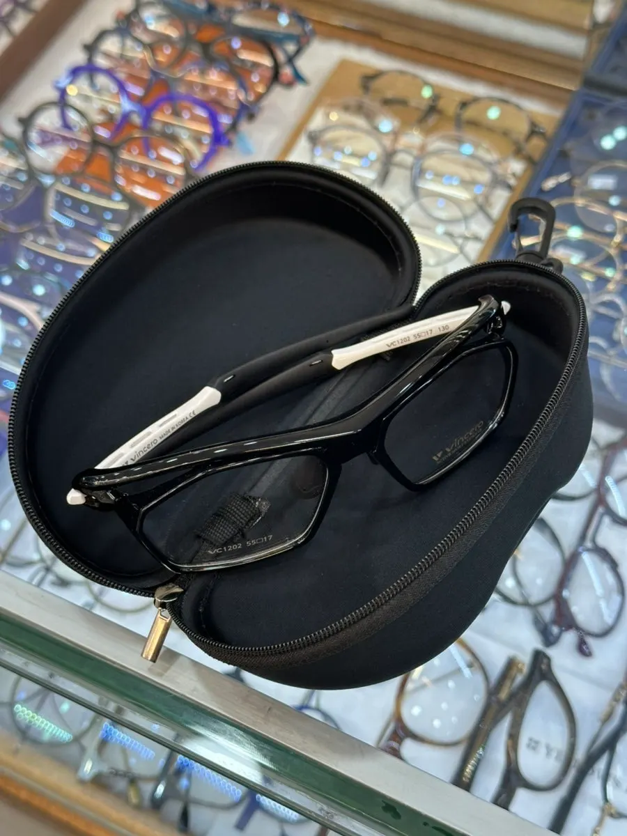 Glasses stored in the dedicated zippered hard case