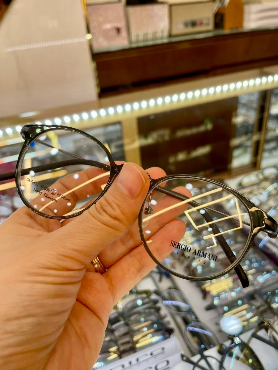 Comparing two black frame options under consideration