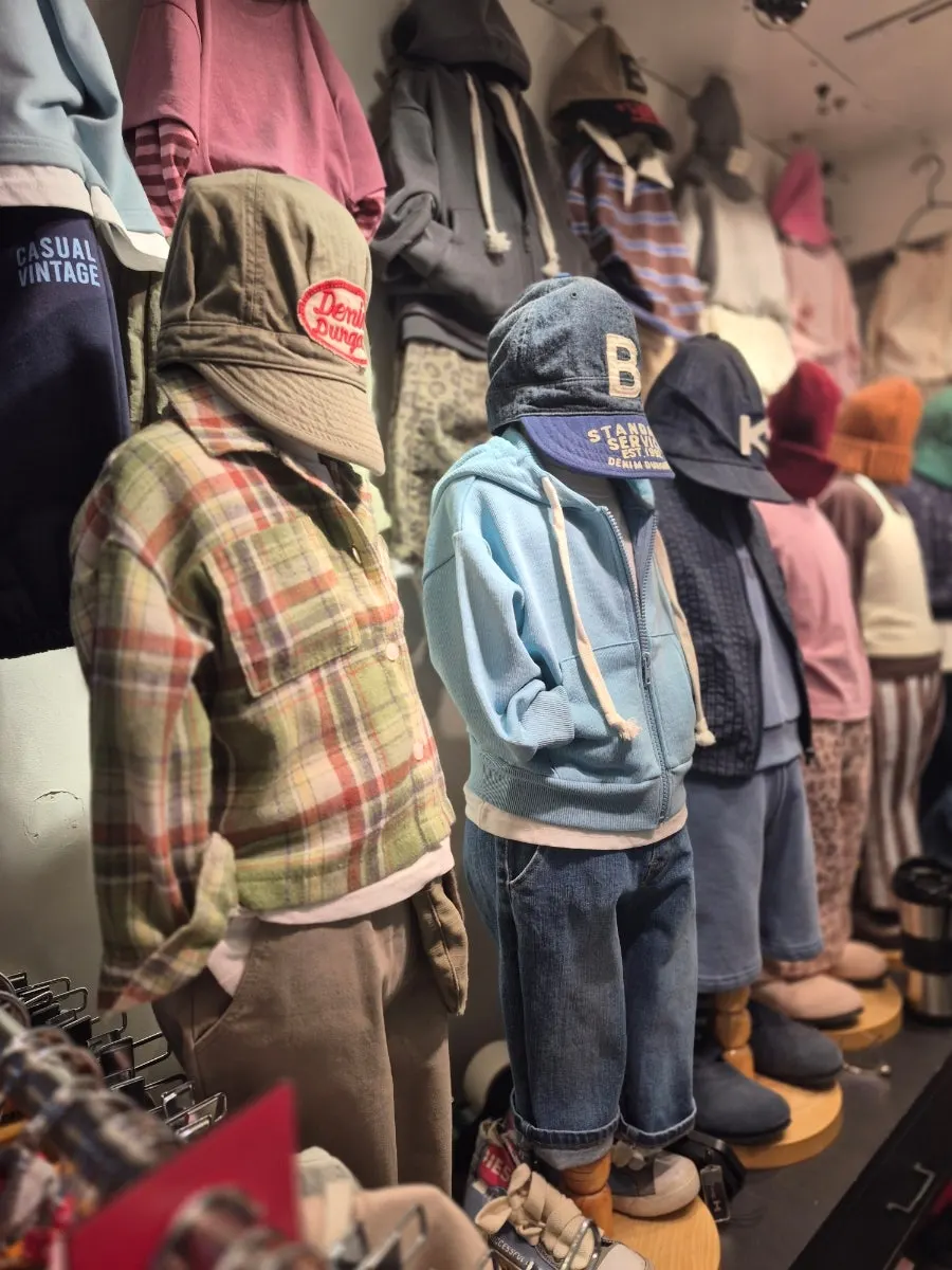 Junior-style clothes recommended by the owner