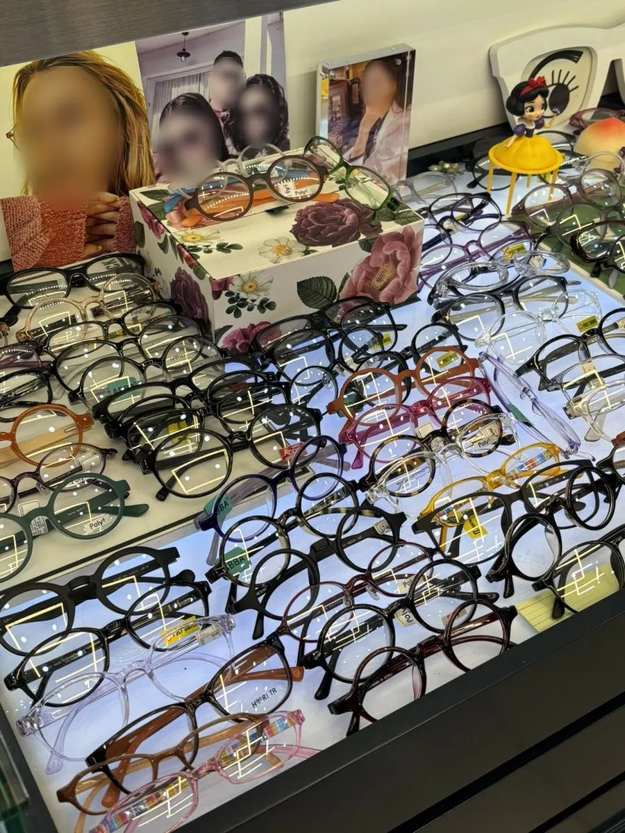 Eyewear display corner at 007 Optical