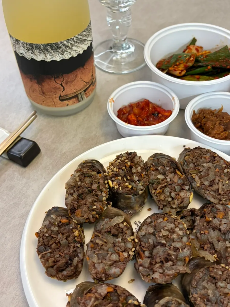 암뽕순대와 막걸리 한 잔