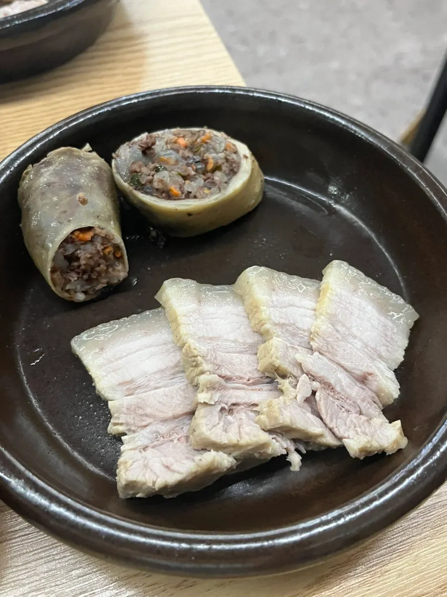 Gukbap ingredients and sundae