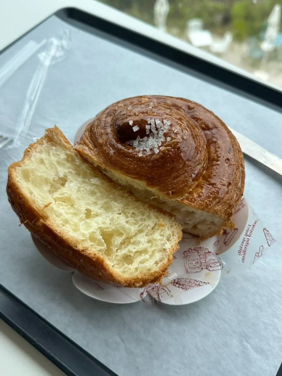 Sum's Mont Blanc and an iced coffee