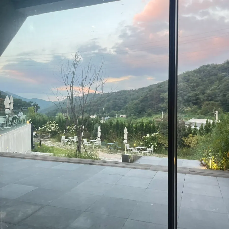 Terrace seating at Sum