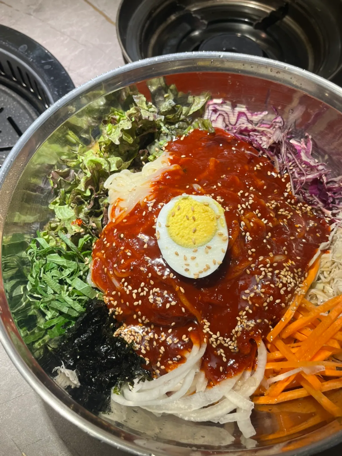 양이 많은 대왕야채쫄면 한 그릇