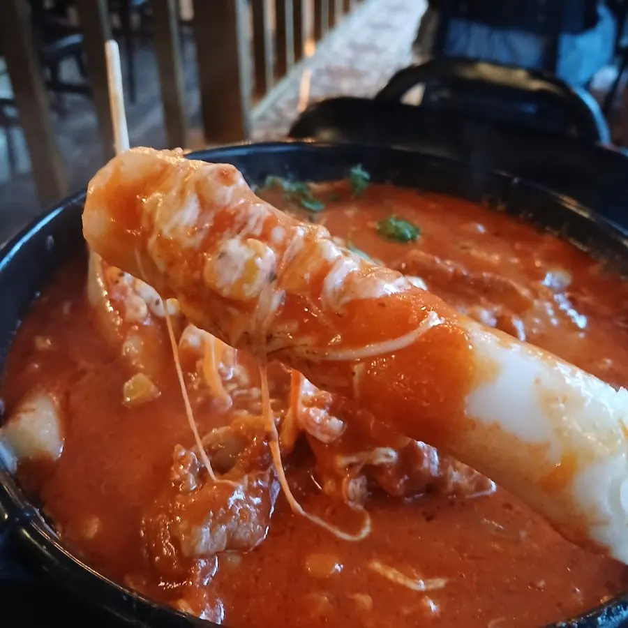 순살 닭다리와 떡 안주
