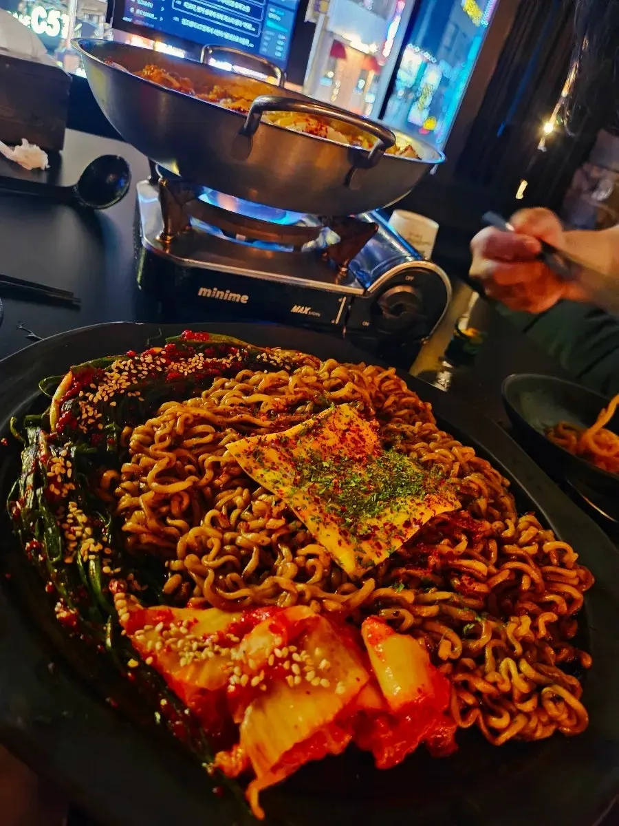 Visit to Budan Nampo Branch, a Nampo-dong bar