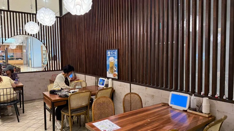 Daidokoro interior, suitable for visiting with children
