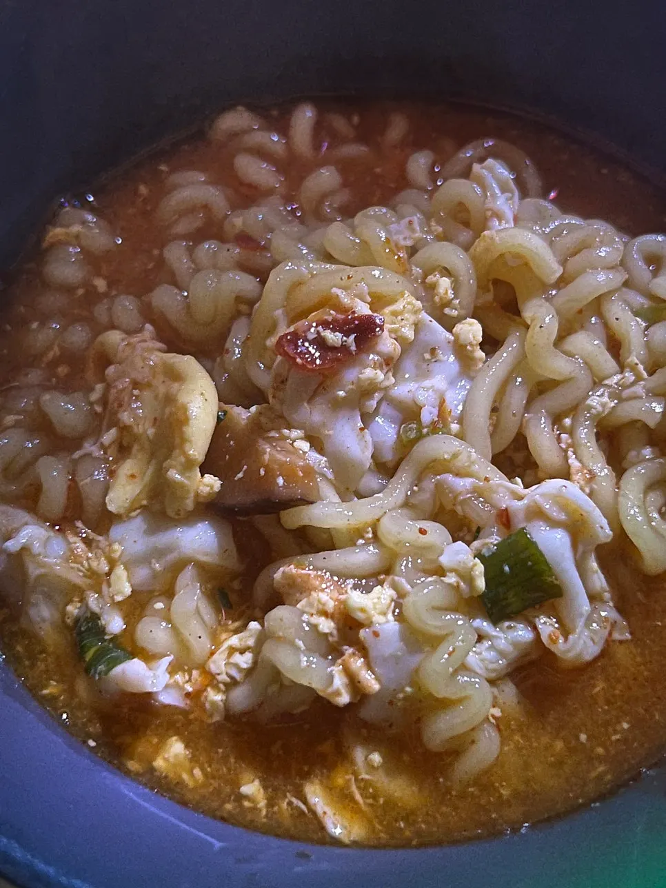 Bean sprouts and seafood in the jjamppong