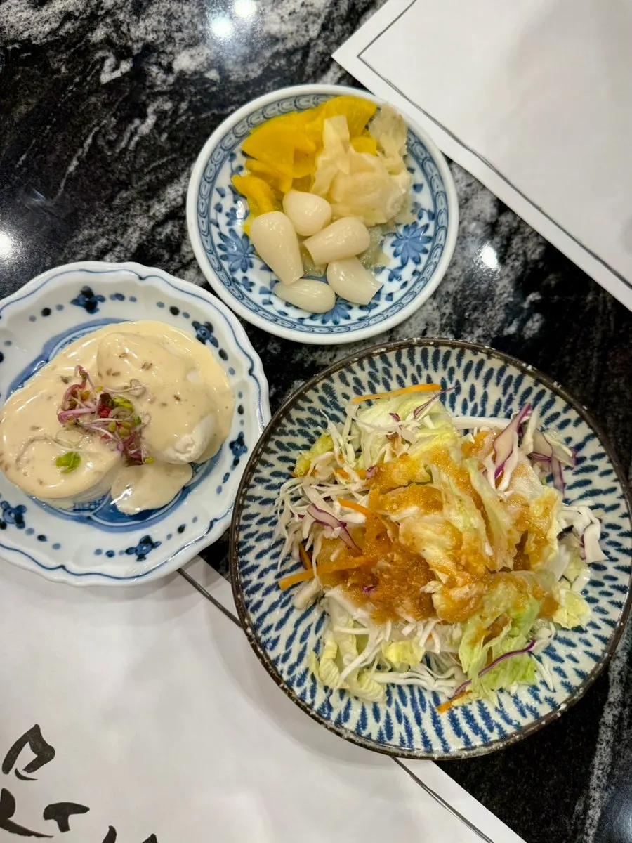 Yaki udon with seafood and vegetables