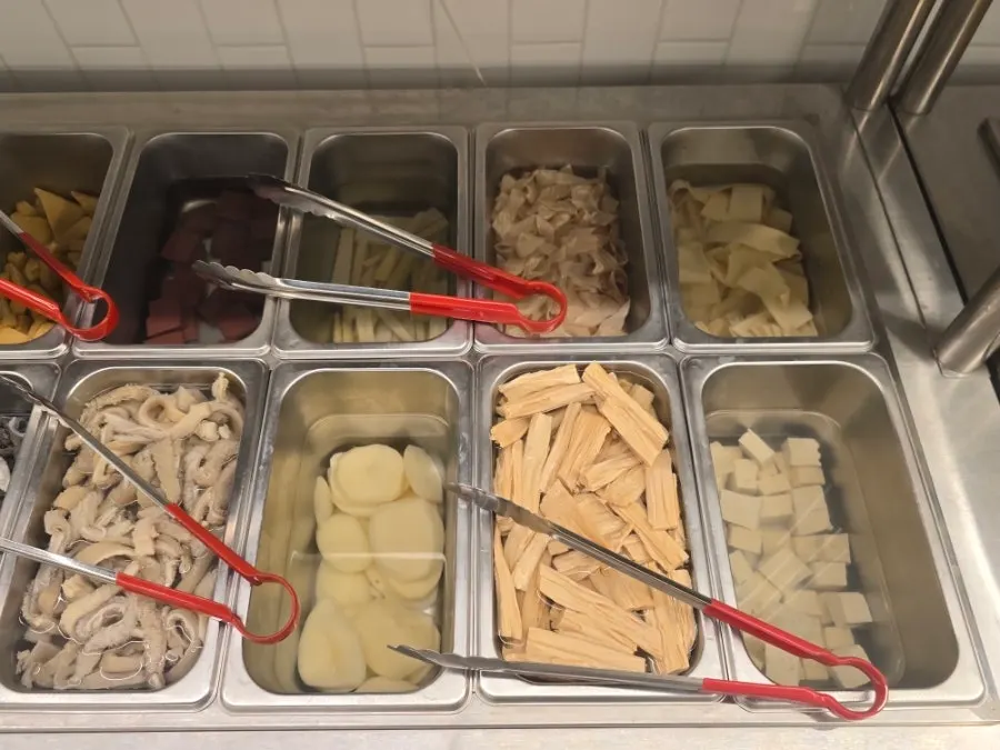 Crab and other seafood hotpot ingredients
