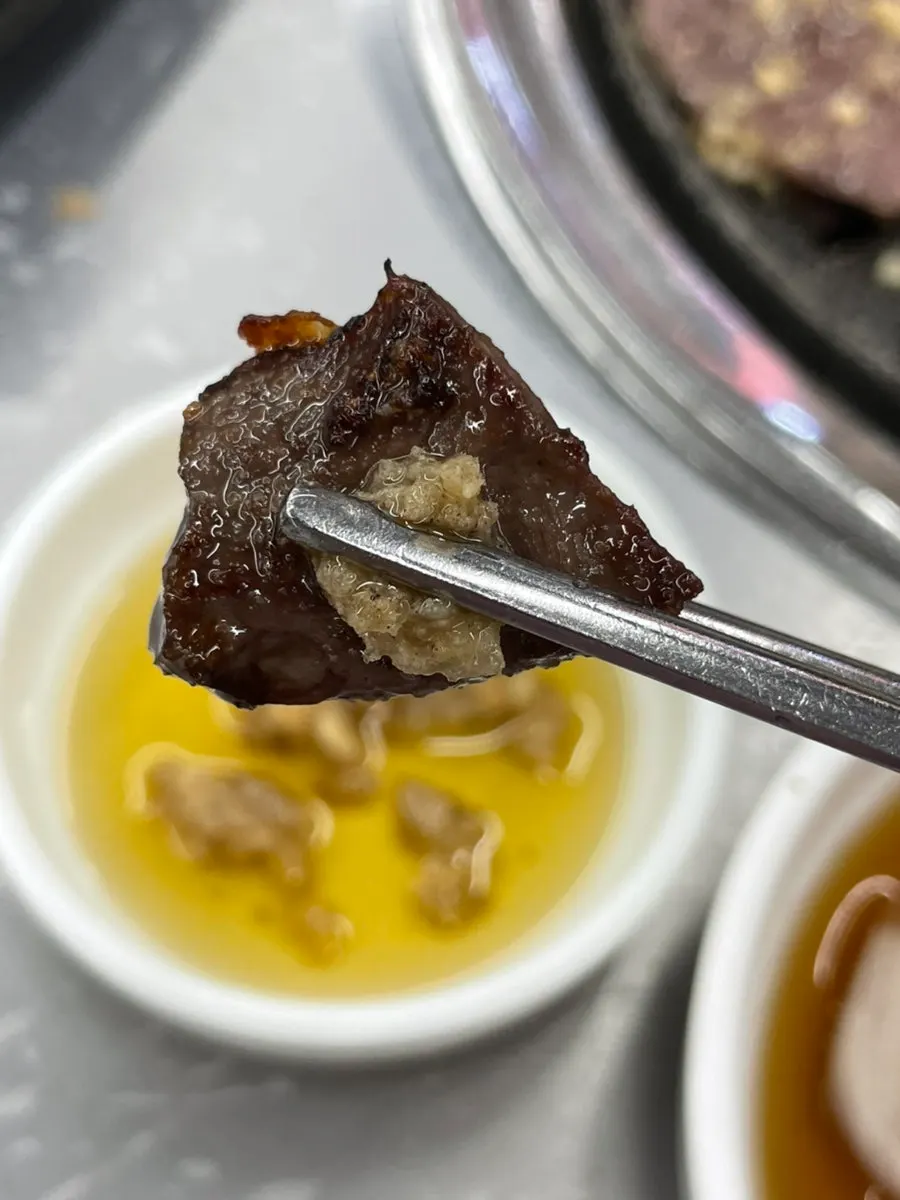 Clean-tasting grilled tripe and offal