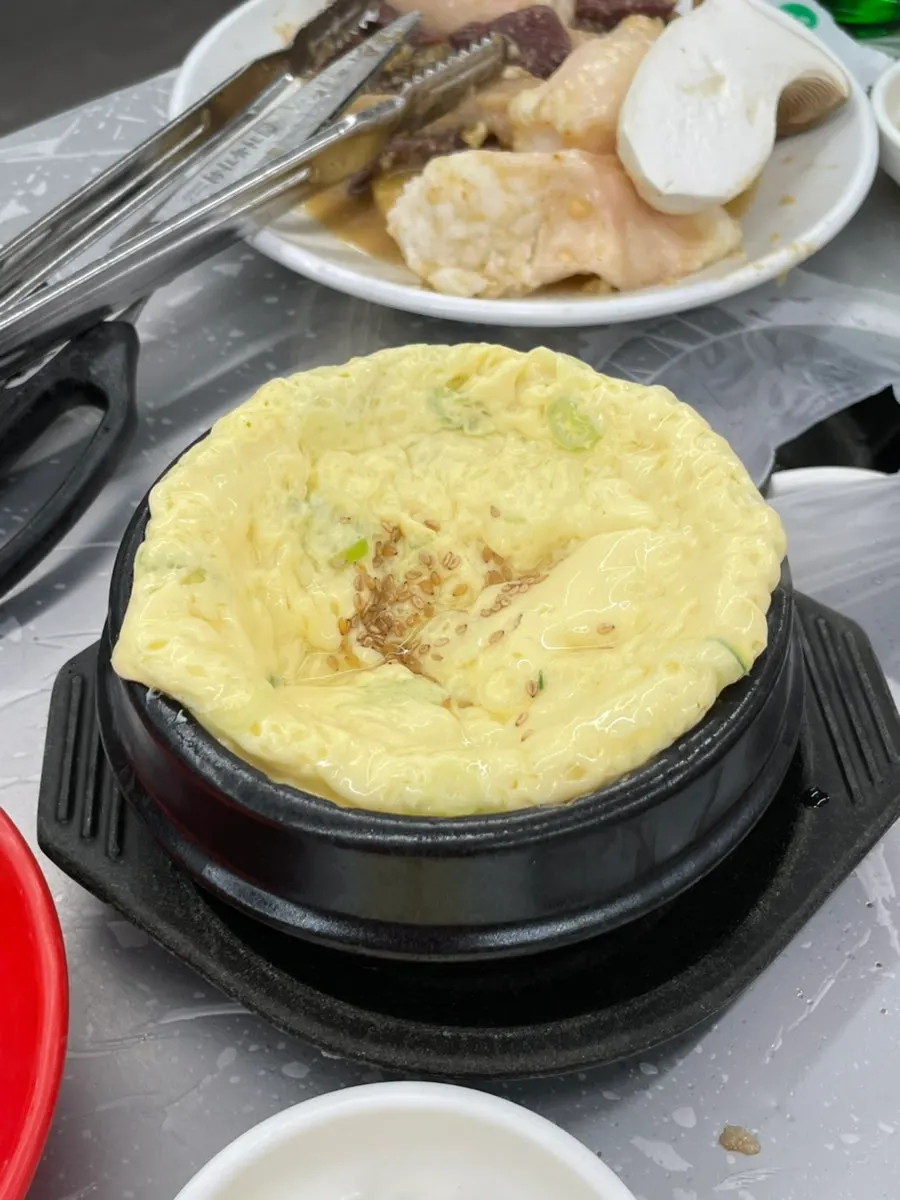 Fluffy steamed egg