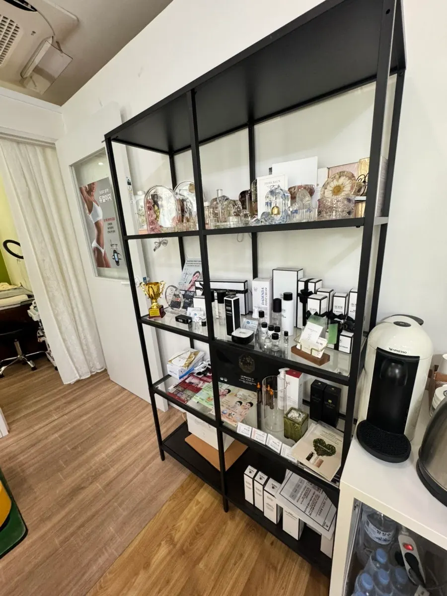 상체 관리에 사용되는 에스테틱 기기