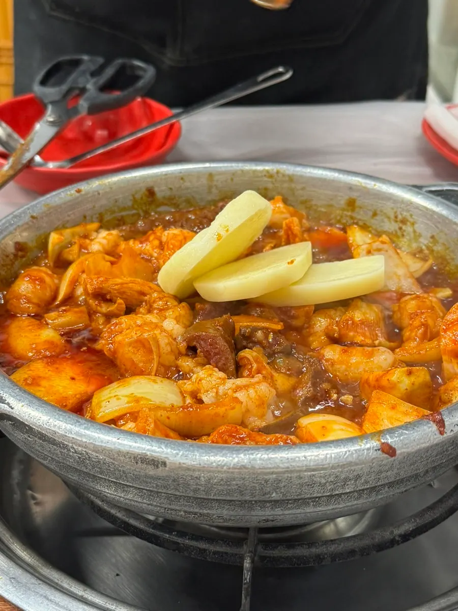 Stone-pan sauce reduced down after cooking