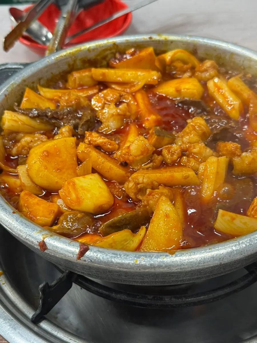Added potato and bunmoja sari