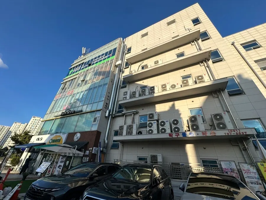 위례 지앤지프라자 건물 외관