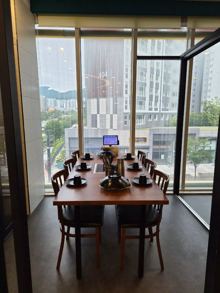 Window seats with a separated, private feel