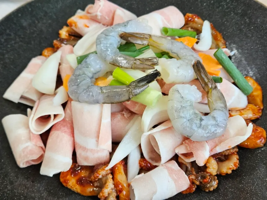 보통맛 쭈삼새 2인분 상차림