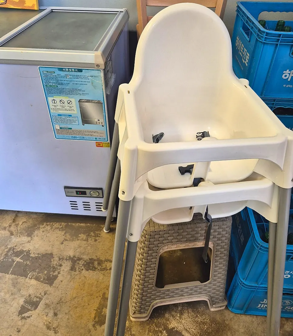 Baby chair and baby fork provided at the restaurant