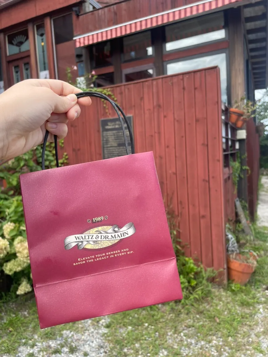 Café space remembered for its kind service