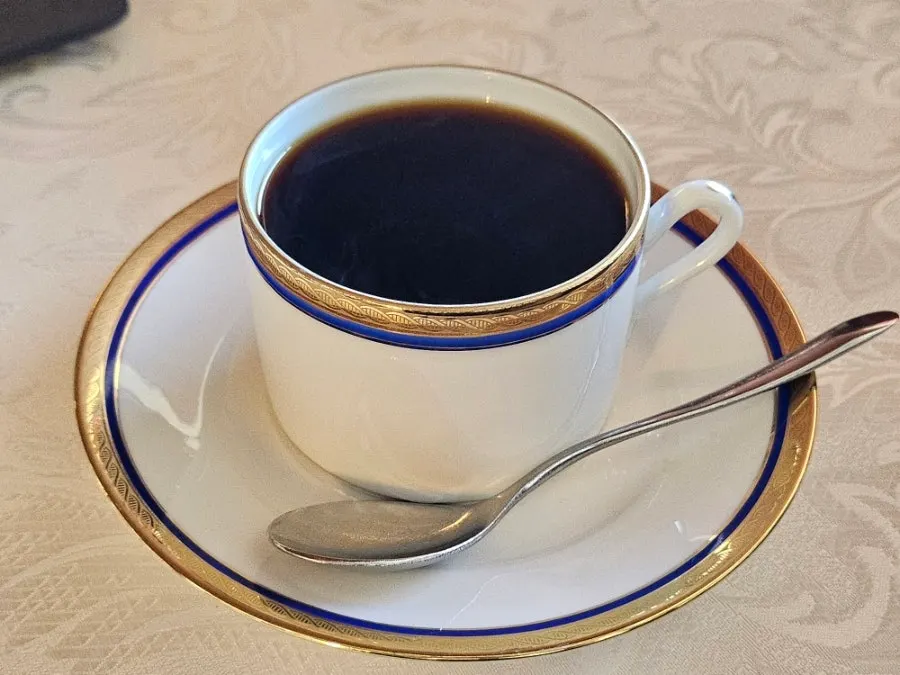 Hand-dripped Kilimanjaro AAA coffee