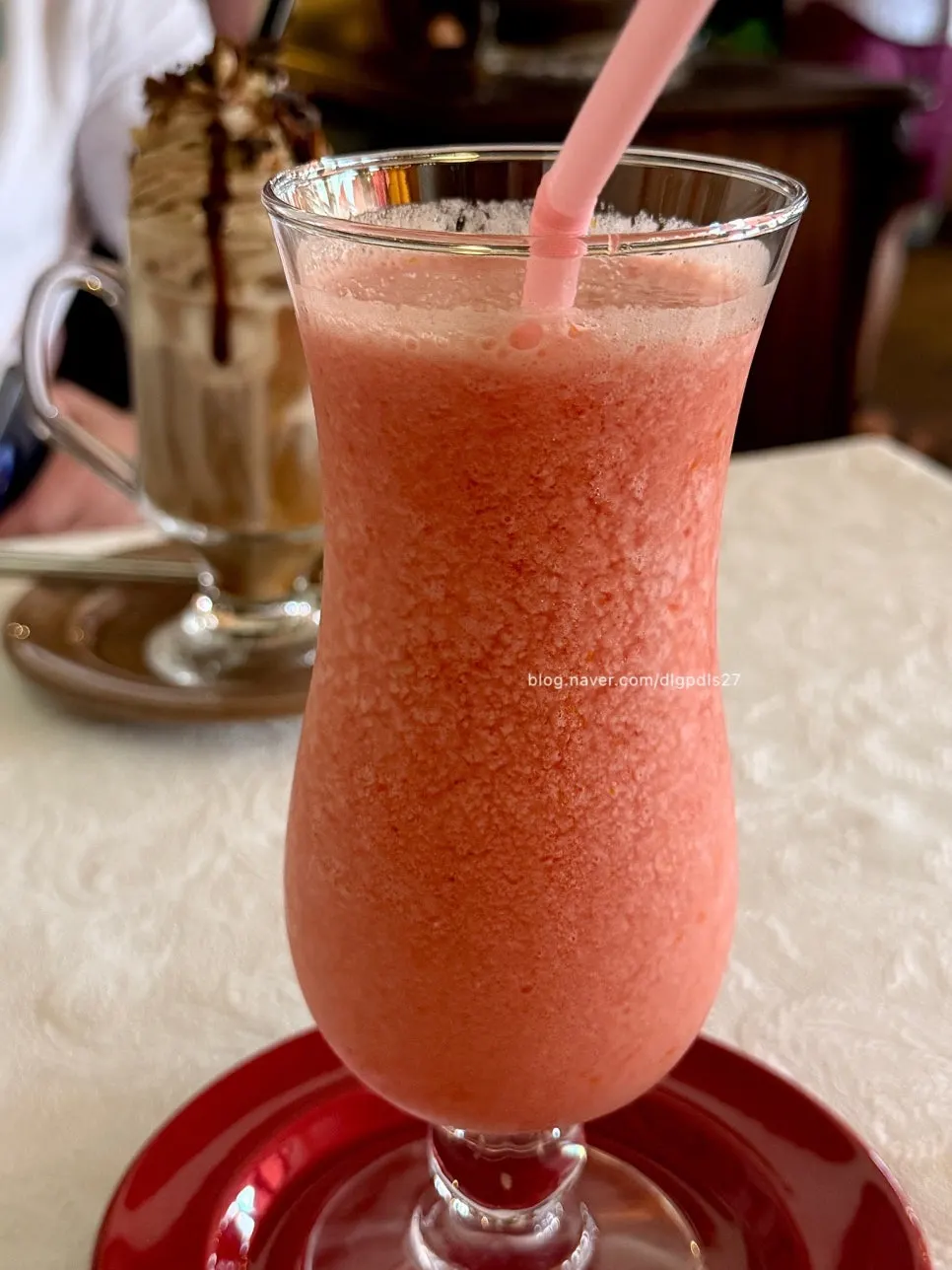A glass of tomato juice at Waltz and Dr. Mahn