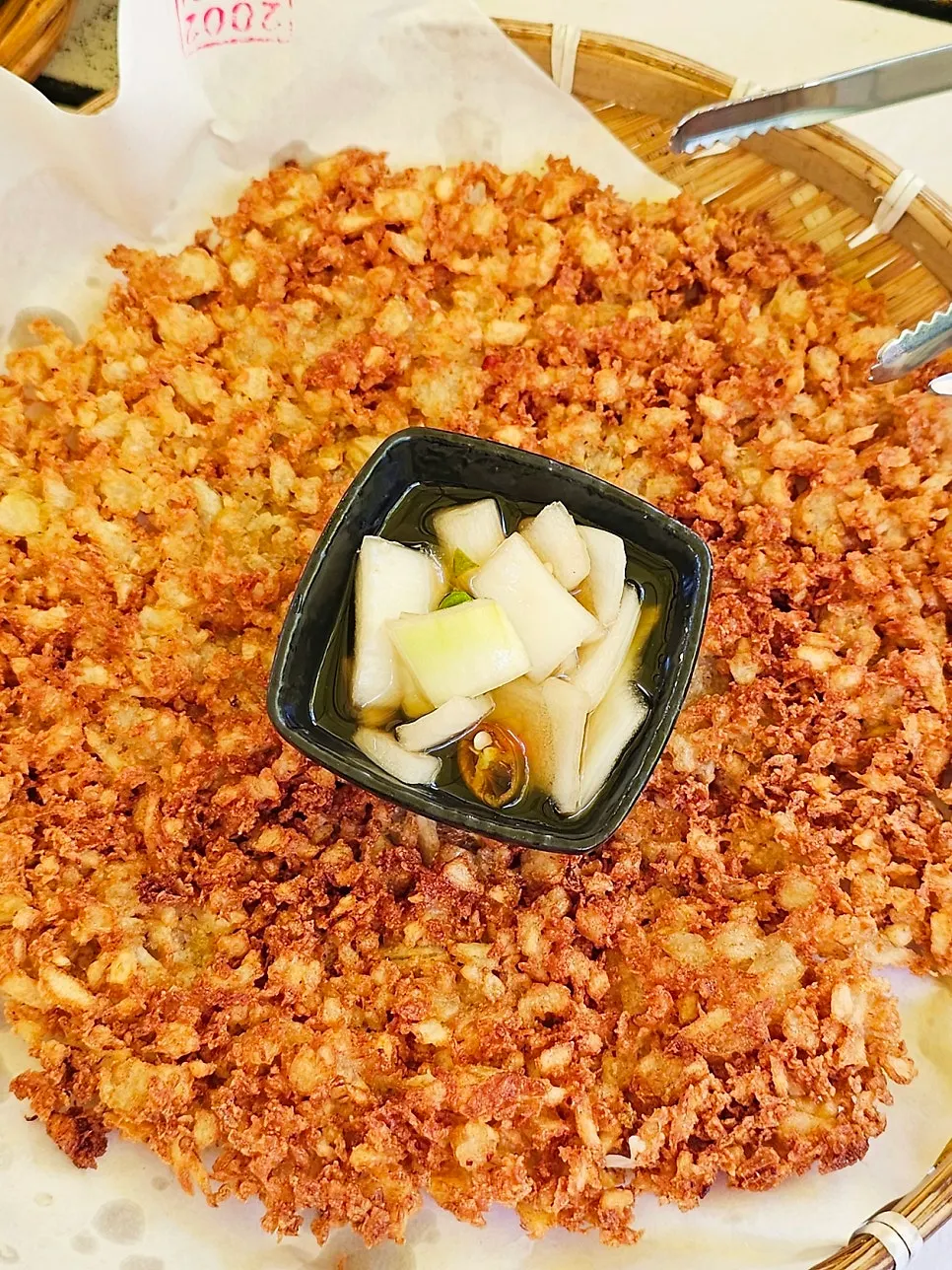 단면을 많이 낸 바삭한 감자전