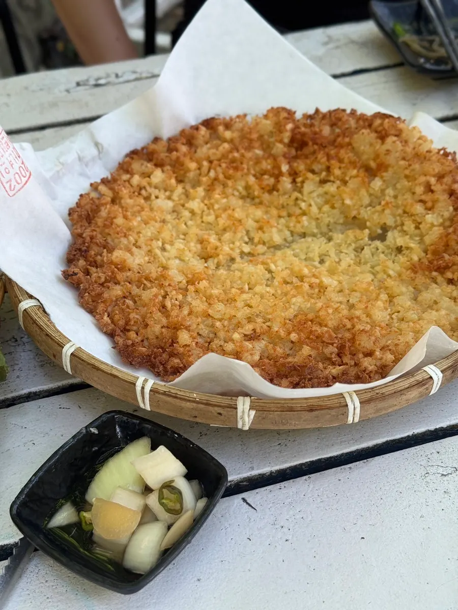 새콤달달한 토마토김치 접시