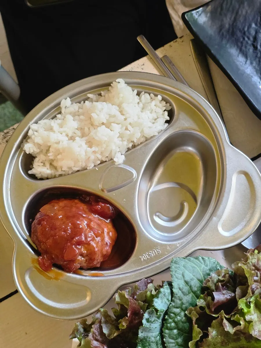 Plate of tangy tomato kimchi