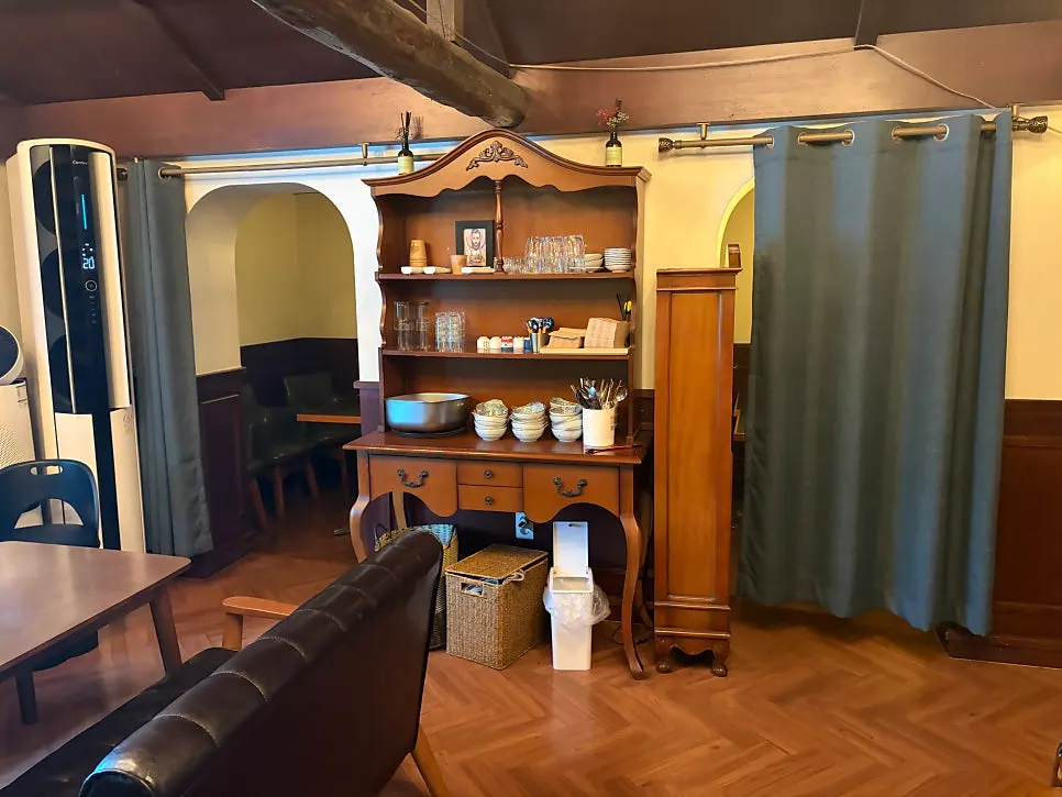 Inside the 2nd floor room at Nani Byeolgwan Yeongdeungpo Branch