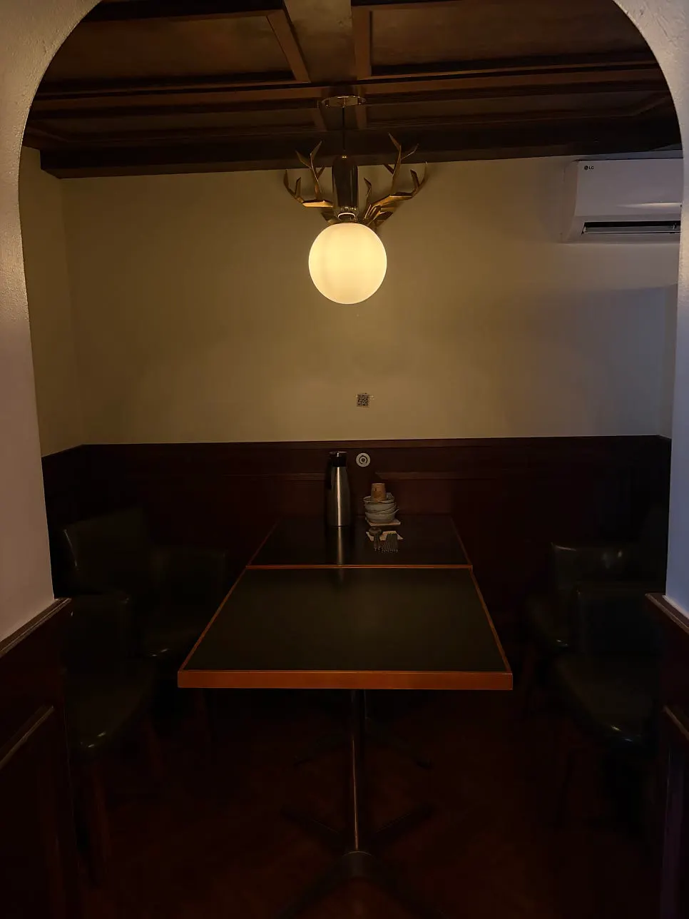 Atmosphere of the 2nd floor space at Nani Byeolgwan