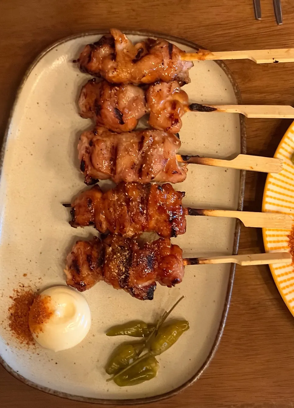 Chicken skewers with mayo sauce at Nani Byeolgwan