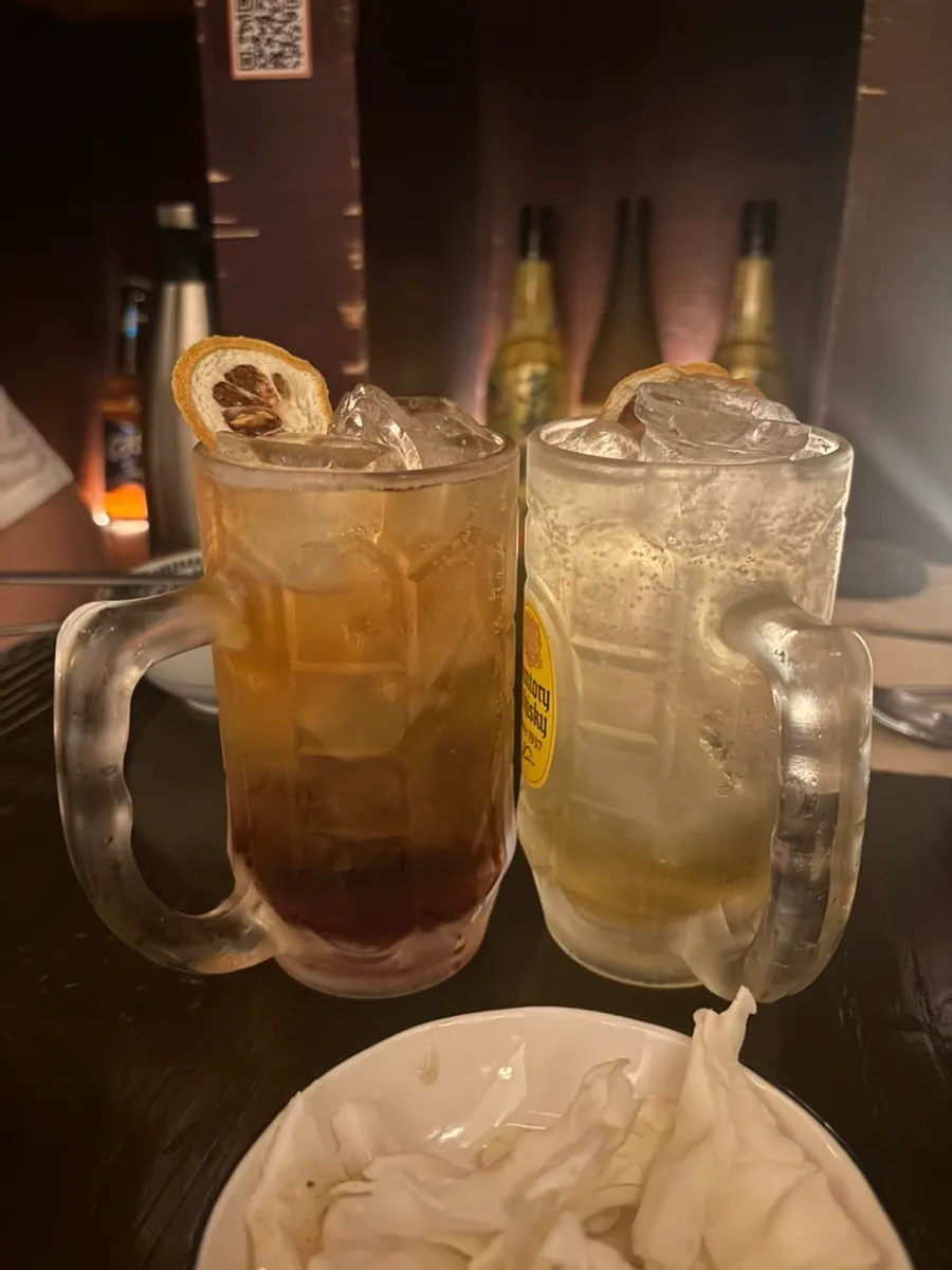 Two glasses of earl grey highball and mojito highball
