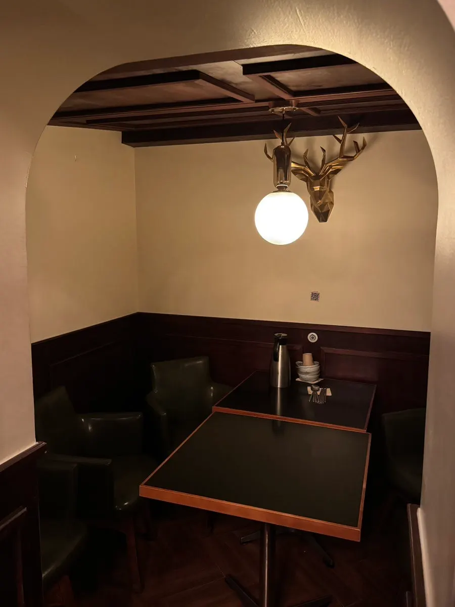 Lighting and interior design of the 2nd-floor seating