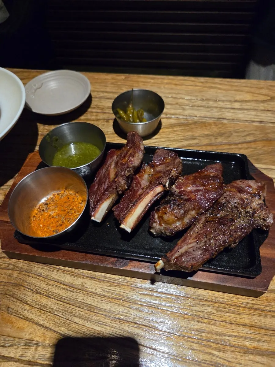 버섯이 가득 든 쇼유 스지 조림